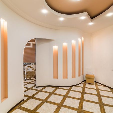 Lux Near Most City With Panoramic Windows Dnipro Ngoại thất bức ảnh