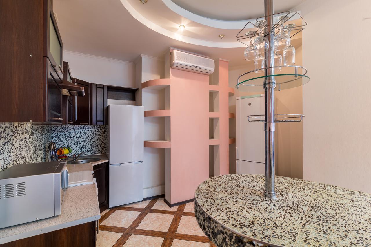 Lux Near Most City With Panoramic Windows Dnipro Ngoại thất bức ảnh